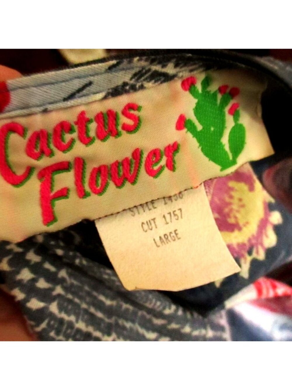 True Vintage Large Top Cactus Flower Sleeveless Button-Up Blouse Patchwork NOS